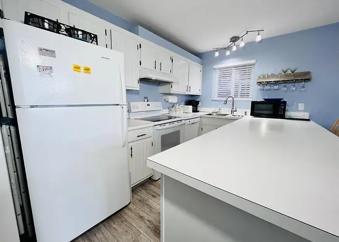 Stunning 2br/2ba Bayfront Retreat Ocean City